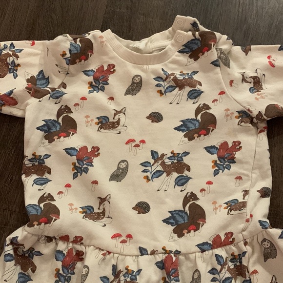 H&M baby sweatshirt dress 9-12 months - Picture 2 of 3